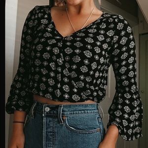 American Eagle Crop Top Blouse (Lightly used)